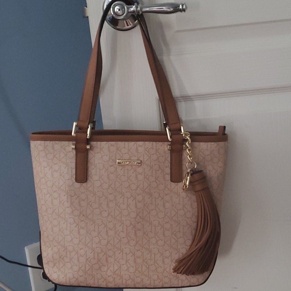 New w/out Tags Calvin Klein Tote Bag